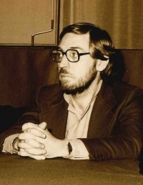Ritratto di Adriano Aprà