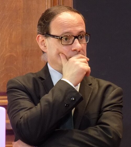 Ritratto di Alain Tallon