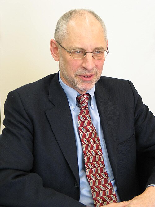 Ritratto di Andrew J. Nathan