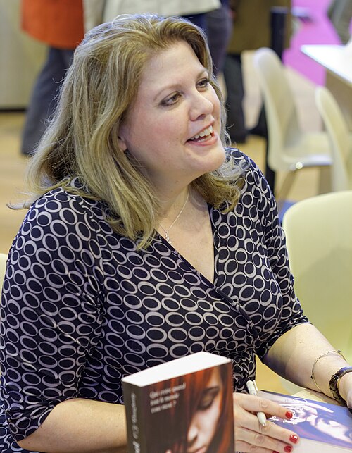 Ritratto di C. J. Daugherty