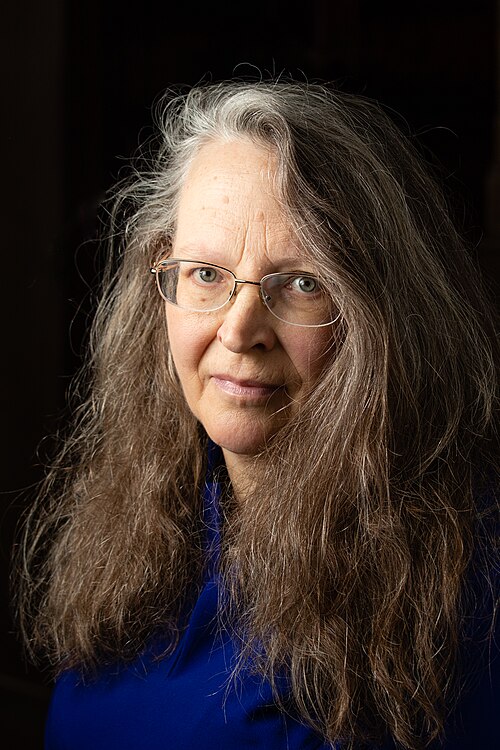 Ritratto di Caroline Fraser