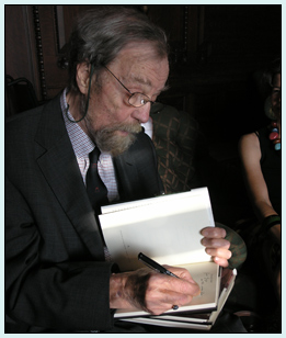 Ritratto di Donald Hall