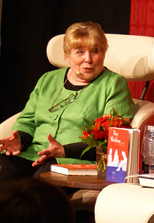 Ritratto di Fay Weldon