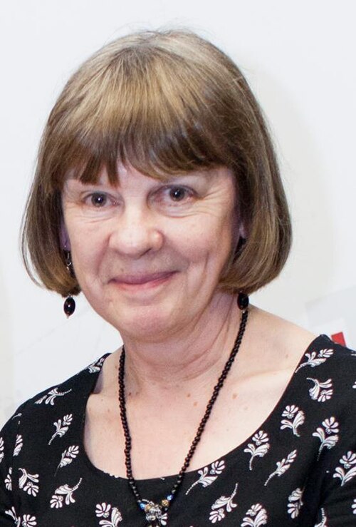 Ritratto di Janet Burton