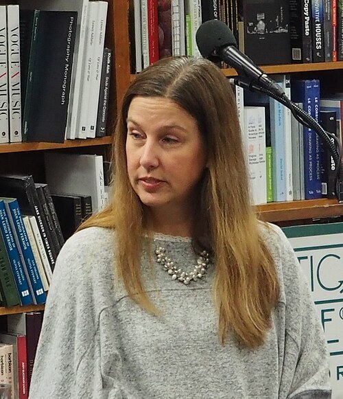 Ritratto di Laura Kaye