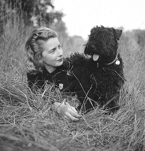 Ritratto di Margaret Wise Brown