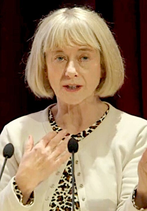 Ritratto di Rosemary Hill