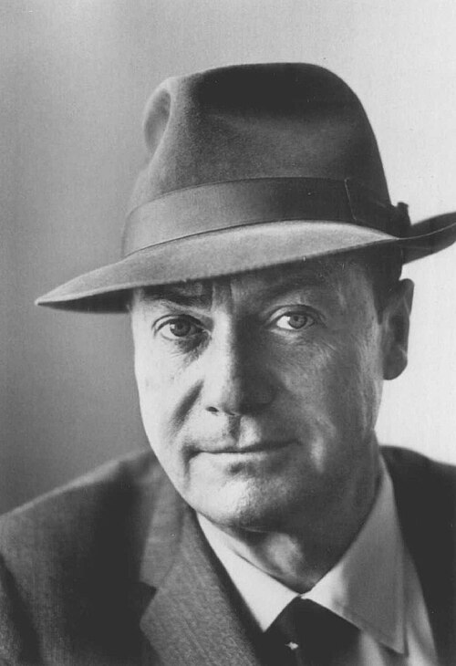 Ritratto di Ross Macdonald