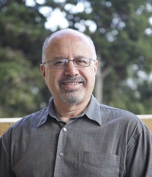 Ritratto di Shibley Telhami